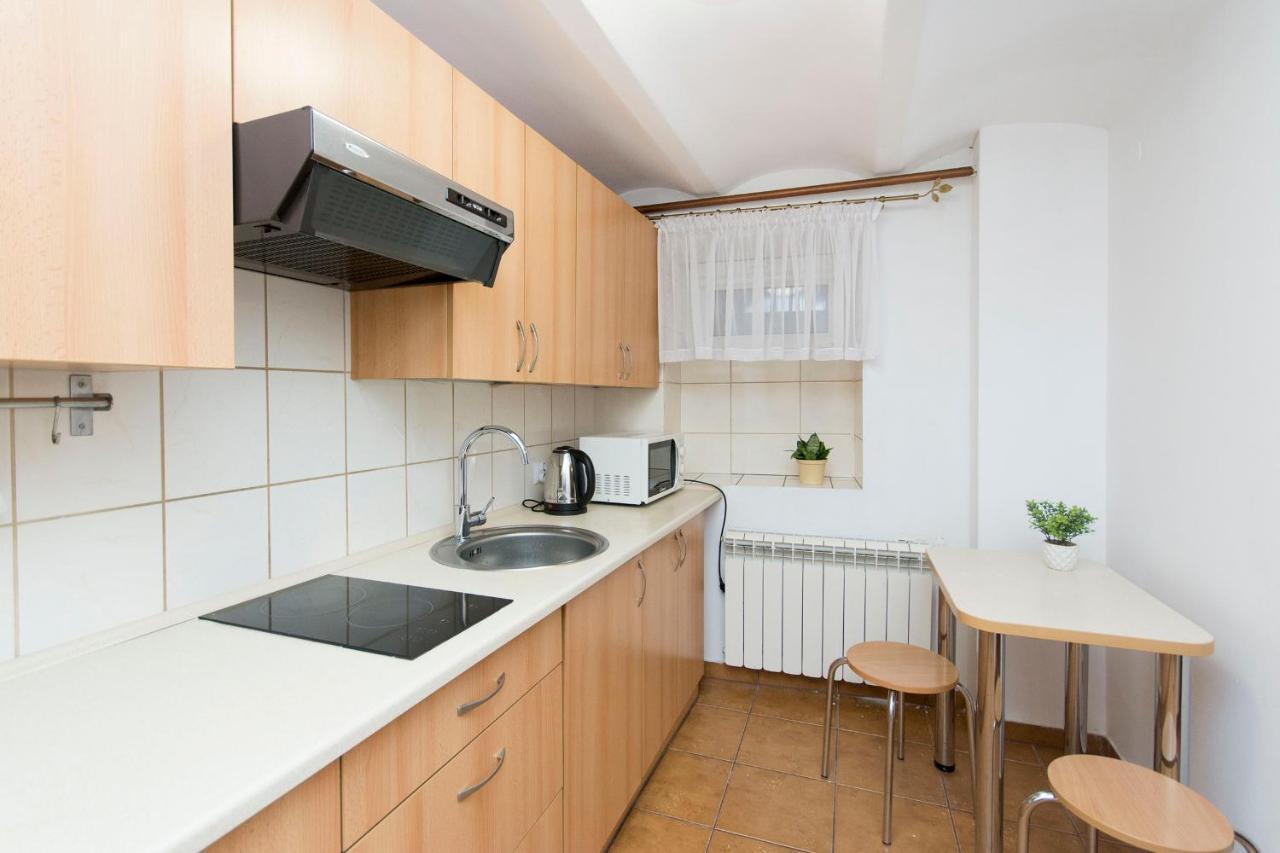 Auberge de jeunesse Akademikus Stary Toruń Extérieur photo