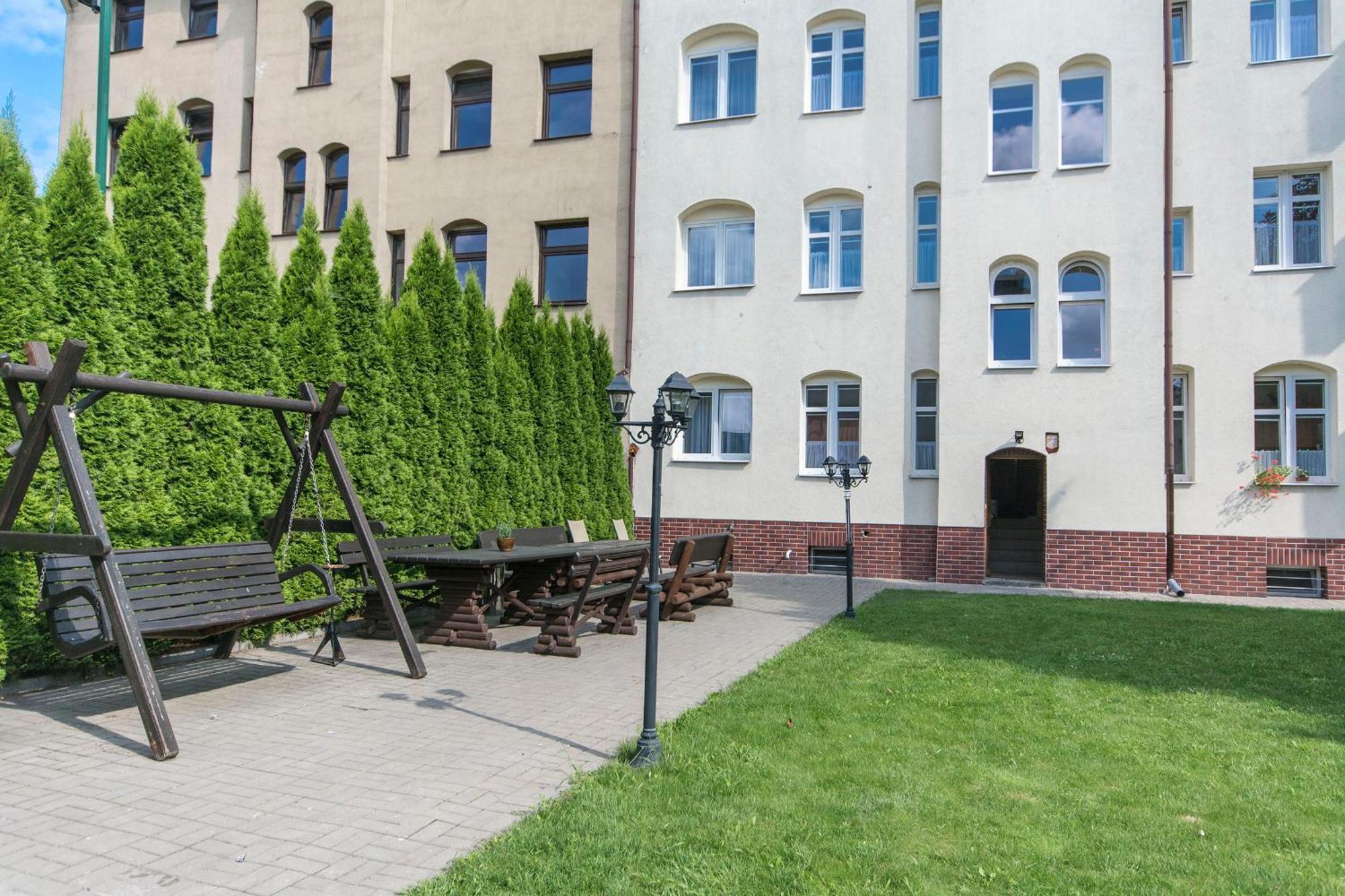 Auberge de jeunesse Akademikus Stary Toruń Extérieur photo